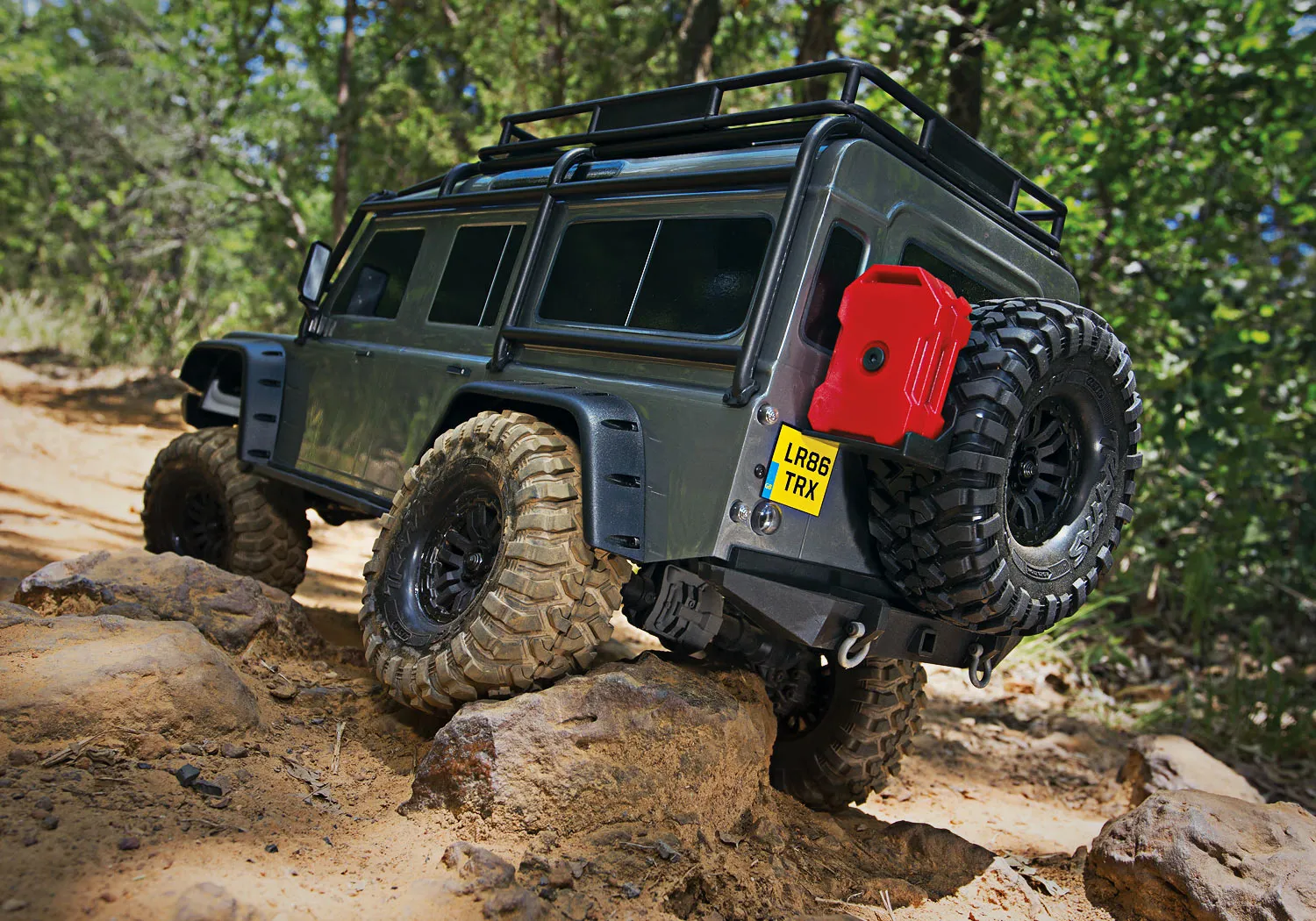 82056-4-SLVR TRX-4 Scale and Trail Defender Silver