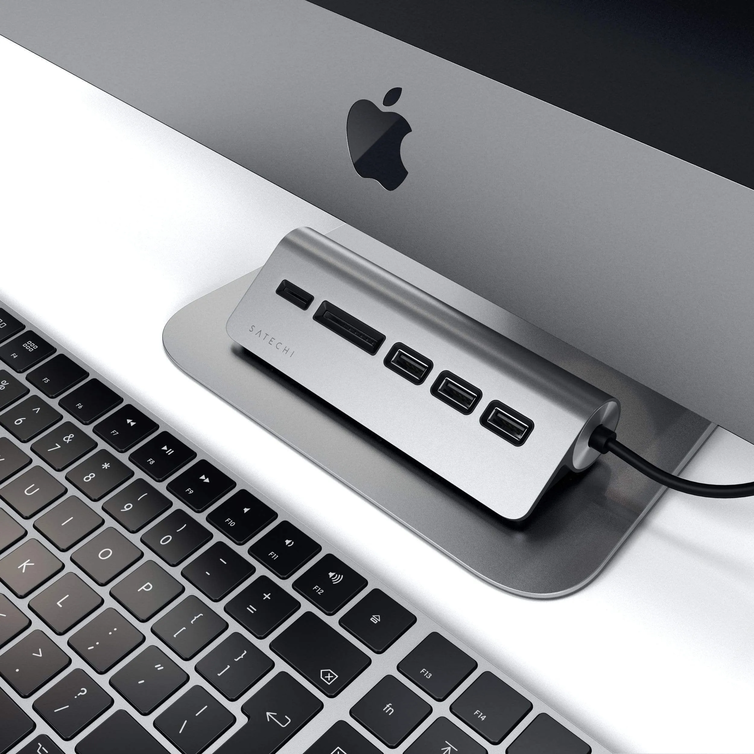 USB-C Combo Hub for Desktop